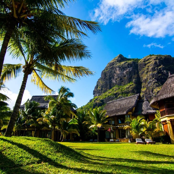 How to Hike Le Morne Brabant in Mauritius