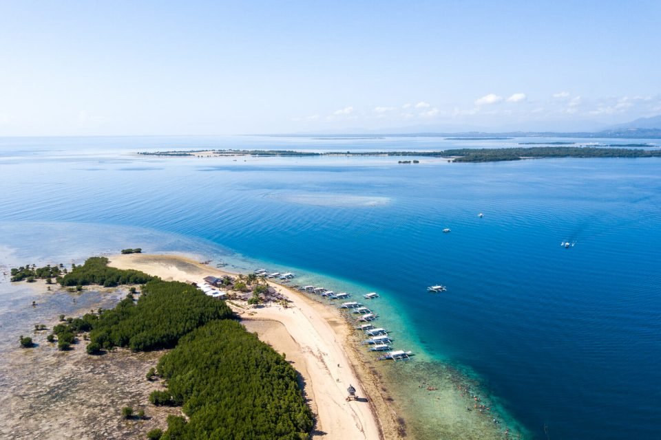 Honda Bay Island Hopping Tour: A Hidden Wonder of Palawan